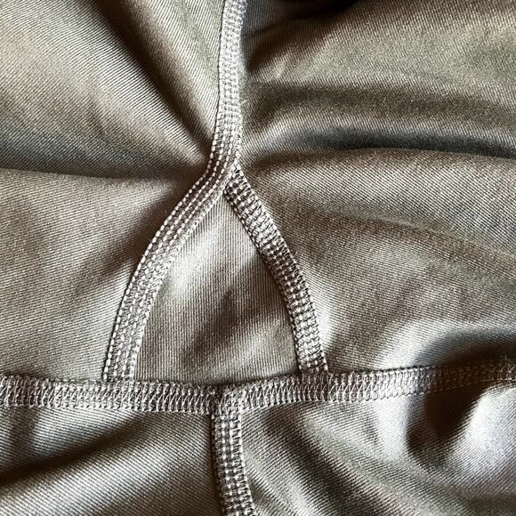 Alo Yoga Basil Green Idol Ruched Leggings size S - Picture 7 of 9